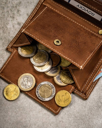 Leather wallet with the Aries zodiac sign RFID ALWAYS WILD N4-CHM-ARIE Cognac