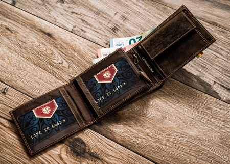 Portfel skórzany RFID PETERSON PTN 304E