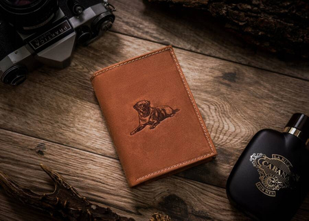 Portfel męski skórzany zdobiony grawerem psa RFID N4-CHM-DOG-1 Cognac