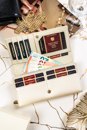 Portfel damski skórzany PTN 42106-SBR Beige