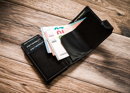 PETERSON PTN 122611901 eco RFID wallet