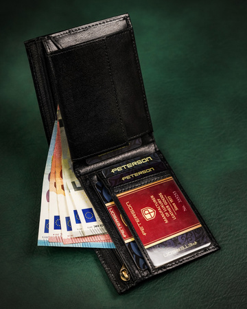 Portfel skórzany RFID PETERSON PTN 380-P