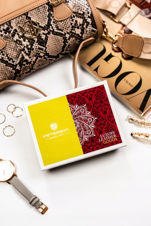 Portfel damski skórzany PTN PH32-1-SAF Red