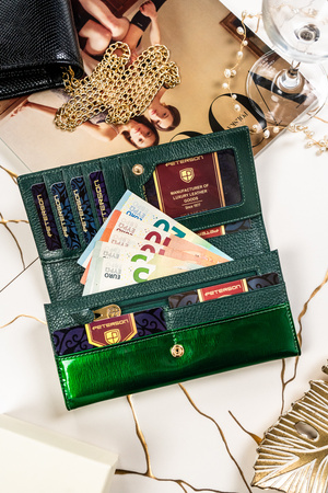 Portfel damski skórzany PTN 72037-SH Green