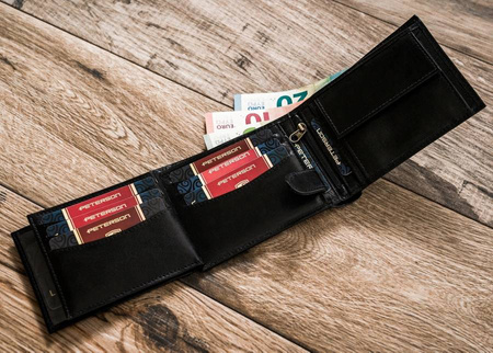 Portfel skórzany RFID PETERSON PTN 304G