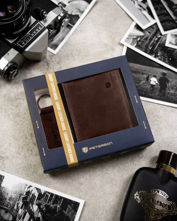 Zestaw prezentowy: skórzany portfel męski i brelok Peterson PTN SET-M-N003-CHM Brown