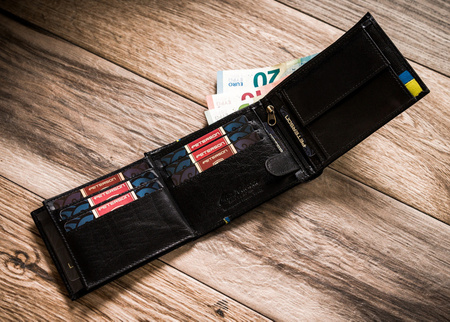 PETERSON PTN 304UP RFID leather wallet