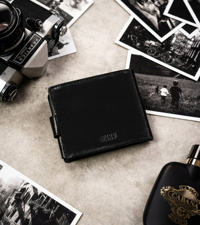 Zestaw prezentowy: portfel skórzany i brelok PETERSON PTN SET-M-1549L-GVT