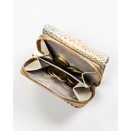 Mały portfel damski ze skóry naturalnej PETERSON PTN 423229-SFL Beige