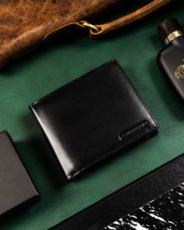 Gift set: natural leather wallet and leather keychain PETERSON PTN SET-M-N992-KCS