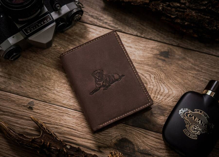Portfel męski skórzany zdobiony grawerem psa RFID N4-CHM-DOG-1 Brown