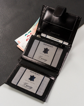 Portfel męski skórzany RV-8191L-AAX Black