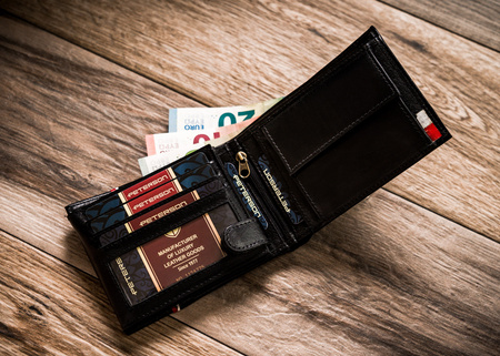 PETERSON PTN 304P-02 RFID leather wallet