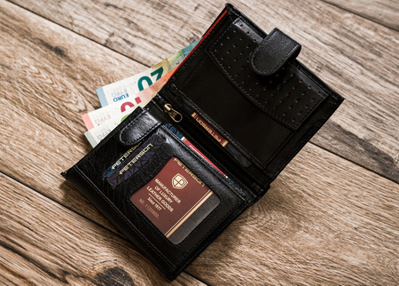 Portfel skórzany RFID PETERSON PTN 339ZA