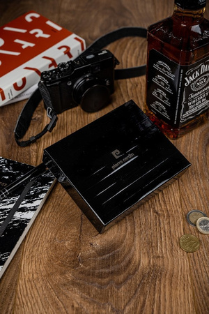 PIERRE CARDIN 326 YS507.1 RFID leather wallet. no discount