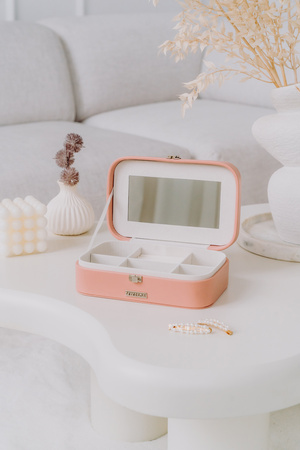 Szkatułka na biżuterię ze skóry ekologicznej PTN SZK-05 Pink